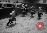 Standbild Charros Mexiko, 1961, aus Sekunde 23 historischem Filmmaterial Videoclip 65675041462