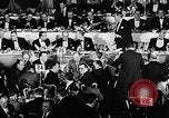 Standbild Evangeline Stand New York City USA, 1946, aus Sekunde 7 historischem Filmmaterial Videoclip 65675041469