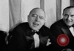 Standbild Evangeline Stand New York City USA, 1946, aus Sekunde 25 historischem Filmmaterial Videoclip 65675041469