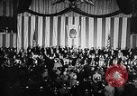 Standbild Evangeline Stand New York City USA, 1946, aus Sekunde 35 historischem Filmmaterial Videoclip 65675041469
