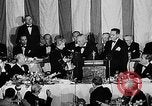 Standbild Evangeline Stand New York City USA, 1946, aus Sekunde 40 historischem Filmmaterial Videoclip 65675041469