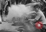Standbild Rocket angetriebene Rennwagen in Indianapolis Indianapolis Indiana USA, 1946, aus Sekunde 23 historischem Filmmaterial Videoclip 65675041470