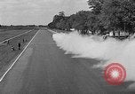 Standbild Rocket angetriebene Rennwagen in Indianapolis Indianapolis Indiana USA, 1946, aus Sekunde 36 historischem Filmmaterial Videoclip 65675041470