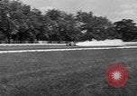 Standbild Rocket angetriebene Rennwagen in Indianapolis Indianapolis Indiana USA, 1946, aus Sekunde 37 historischem Filmmaterial Videoclip 65675041470