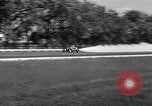 Standbild Rocket angetriebene Rennwagen in Indianapolis Indianapolis Indiana USA, 1946, aus Sekunde 38 historischem Filmmaterial Videoclip 65675041470
