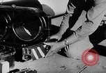 Standbild Rocket powered Sled Muroc California USA, 1948, aus Sekunde 17 historischem Filmmaterial Videoclip 65675041471