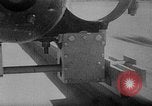 Standbild Rocket powered Sled Muroc California USA, 1948, aus Sekunde 35 historischem Filmmaterial Videoclip 65675041471