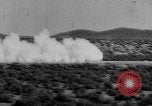 Standbild Rocket powered Sled Muroc California USA, 1948, aus Sekunde 45 historischem Filmmaterial Videoclip 65675041471