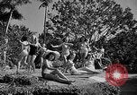 Standbild Pin up Modelle Coral Gables Florida USA, 1948, aus Sekunde 12 historischem Filmmaterial Videoclip 65675041472