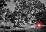 Standbild Pin up Modelle Coral Gables Florida USA, 1948, aus Sekunde 13 historischem Filmmaterial Videoclip 65675041472