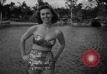 Standbild Pin up Modelle Coral Gables Florida USA, 1948, aus Sekunde 27 historischem Filmmaterial Videoclip 65675041472