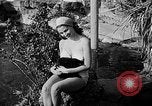 Standbild Pin up Modelle Coral Gables Florida USA, 1948, aus Sekunde 31 historischem Filmmaterial Videoclip 65675041472