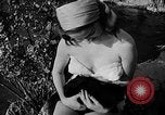 Standbild Pin up Modelle Coral Gables Florida USA, 1948, aus Sekunde 33 historischem Filmmaterial Videoclip 65675041472