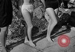Standbild Pin up Modelle Coral Gables Florida USA, 1948, aus Sekunde 47 historischem Filmmaterial Videoclip 65675041472