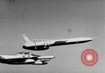 Standbild Rakete Hawthorne California USA, 1956, aus Sekunde 47 historischem Filmmaterial Videoclip 65675041476
