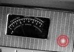 Standbild Chrysler Turbine besonderes Automobil New York City USA, 1956, aus Sekunde 9 historischem Filmmaterial Videoclip 65675041479