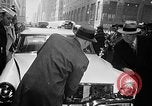 Standbild Chrysler Turbine besonderes Automobil New York City USA, 1956, aus Sekunde 12 historischem Filmmaterial Videoclip 65675041479