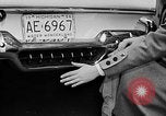 Standbild Chrysler Turbine besonderes Automobil New York City USA, 1956, aus Sekunde 26 historischem Filmmaterial Videoclip 65675041479