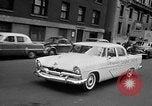 Standbild Chrysler Turbine besonderes Automobil New York City USA, 1956, aus Sekunde 42 historischem Filmmaterial Videoclip 65675041479