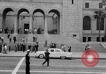 Standbild Chrysler Turbine besonderes Automobil New York City USA, 1956, aus Sekunde 47 historischem Filmmaterial Videoclip 65675041479