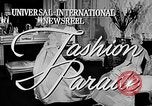 Immagine di Sfilata di moda Italia, 1956, secondo 3 filmato di repertorio 65675041480