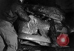 Standbild F-86 Sabre jet stürzt in Wohngebiet bei der Landung Signal Hill California USA, 1954, aus Sekunde 38 historischem Filmmaterial Videoclip 65675041488