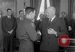 Standbild Präsident Eisenhower Washington DC USA, 1954, aus Sekunde 13 historischem Filmmaterial Videoclip 65675041489
