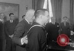 Standbild Präsident Eisenhower Washington DC USA, 1954, aus Sekunde 30 historischem Filmmaterial Videoclip 65675041489