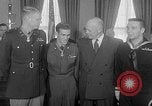 Standbild Präsident Eisenhower Washington DC USA, 1954, aus Sekunde 37 historischem Filmmaterial Videoclip 65675041489