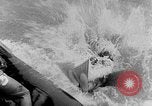Standbild Frogmen Rhein Frankreich, 1954, aus Sekunde 5 historischem Filmmaterial Videoclip 65675041491