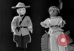 Standbild Internationale doll anzeigen Italien, 1954, aus Sekunde 33 historischem Filmmaterial Videoclip 65675041492