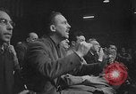 Immagine di Guanti Golden Light middleweight boxe New York City USA, 1954, secondo 28 filmato di repertorio 65675041494