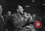 Immagine di Guanti Golden Light middleweight boxe New York City USA, 1954, secondo 29 filmato di repertorio 65675041494