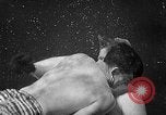 Immagine di Boxe subacquea Silver Springs Florida USA, 1954, secondo 18 filmato di repertorio 65675041495