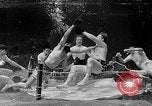 Immagine di Boxe subacquea Silver Springs Florida USA, 1954, secondo 36 filmato di repertorio 65675041495