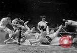 Immagine di Boxe subacquea Silver Springs Florida USA, 1954, secondo 38 filmato di repertorio 65675041495