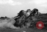 Standbild japanische Tank testen Indien, 1944, aus Sekunde 16 historischem Filmmaterial Videoclip 65675041504