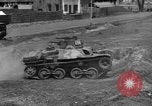 Standbild 1941 Japanische Light Tanks Indien, 1944, aus Sekunde 7 historischem Filmmaterial Videoclip 65675041507