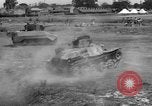 Standbild 1941 Japanische Light Tanks Indien, 1944, aus Sekunde 18 historischem Filmmaterial Videoclip 65675041507