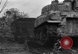 Immagine di Stati Uniti fanteria Francia, 1944, secondo 48 filmato di repertorio 65675041513