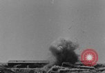 Image réservoirs des États-Unis Paris France, 1945, de la seconde 22 séquences d'archives historiques vidéo 65675041515