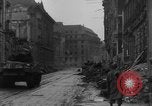 Image réservoirs des États-Unis Paris France, 1945, de la seconde 28 séquences d'archives historiques vidéo 65675041515