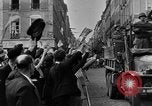 Image réservoirs des États-Unis Paris France, 1945, de la seconde 59 séquences d'archives historiques vidéo 65675041515