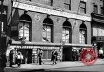 Image Seconde Guerre Mondiale Merchant Seamans Club West 43rd Street New York City USA, 1943, de la seconde 32 séquences d'archives historiques vidéo 65675041519