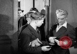 Image Seconde Guerre Mondiale Merchant Seamans Club West 43rd Street New York City USA, 1943, de la seconde 37 séquences d'archives historiques vidéo 65675041519