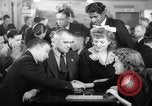 Image Seconde Guerre Mondiale Merchant Seamans Club West 43rd Street New York City USA, 1943, de la seconde 45 séquences d'archives historiques vidéo 65675041519