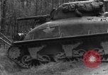 Image -NOUS 16e Infanterie accompagnée d'Armor avance d'Osterode Allemagne, 1945, de la seconde 18 séquences d'archives historiques vidéo 65675041532