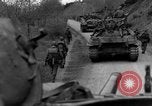 Image -NOUS 16e Infanterie accompagnée d'Armor avance d'Osterode Allemagne, 1945, de la seconde 41 séquences d'archives historiques vidéo 65675041532