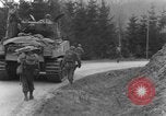 Image -NOUS 16e Infanterie accompagnée d'Armor avance d'Osterode Allemagne, 1945, de la seconde 62 séquences d'archives historiques vidéo 65675041532
