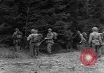 Image Infantry Allemagne, 1945, de la seconde 18 séquences d'archives historiques vidéo 65675041533